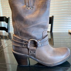 Frye Carmen Harness Short Boots Smoke Color.Worn twice, excellent condition!